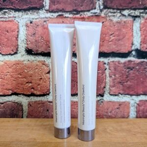 Cindy Crawford Meaningful Beauty Firming Chest and Neck Creme, 1.7 Oz, Pack Of 2